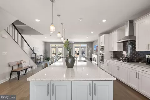 Entry Way - 43497 Charitable St, Ashburn, VA 20148 photo 5 of 13