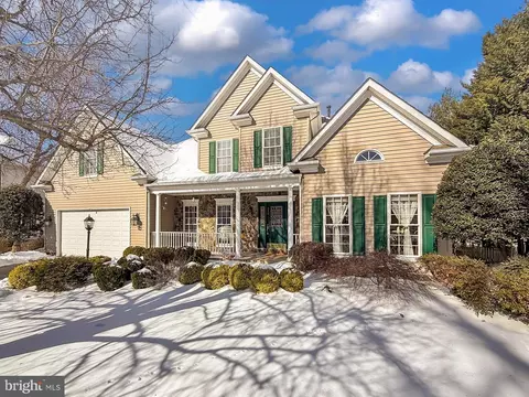 21027 Forest Highlands Ct, Ashburn, VA 20147