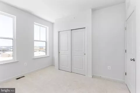 Bedroom - 20885 Murry Falls Ter, Ashburn, VA 20147 photo 1 of 2