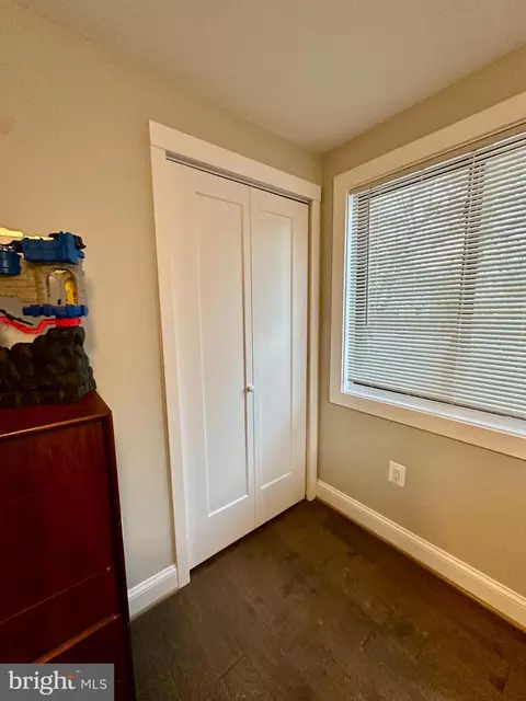Other - 19 Carousel Ct, Sterling, VA 20164 photo 2 of 3