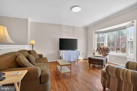 21049 Semblance Dr, Sterling, VA 20164 photo 7