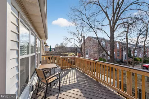 21049 Semblance Dr, Sterling, VA 20164 photo 3