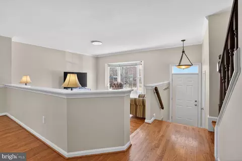 21049 Semblance Dr, Sterling, VA 20164 photo 5