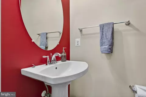 45745 Winding Branch Ter, Sterling, VA 20166 photo 21
