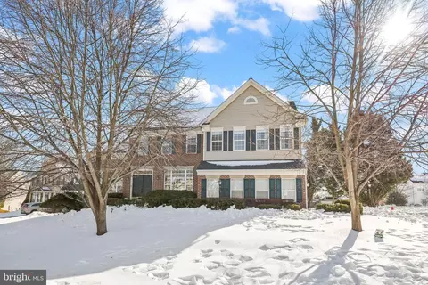 43170 Parkers Ridge Dr, Leesburg, VA 20176