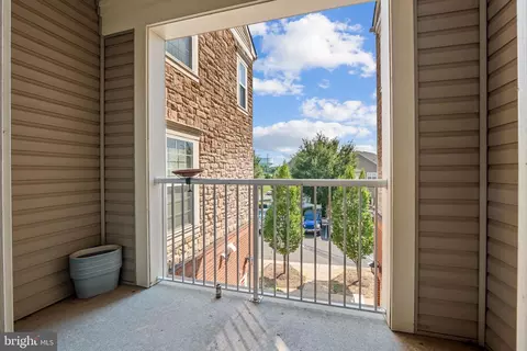 Exterior - 42612 Hardage Ter, Ashburn, VA 20148 photo 1 of 1