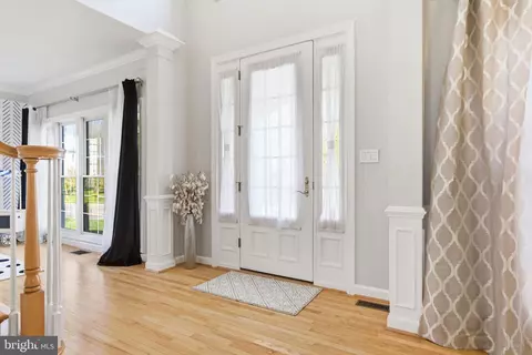 Entry Way - 22475 Forest Manor Dr, Ashburn, VA 20148 photo 1 of 17