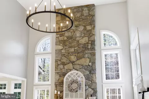 Entry Way - 22475 Forest Manor Dr, Ashburn, VA 20148 photo 7 of 17