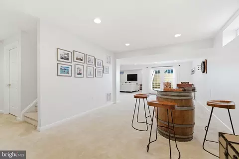 Entry Way - 22475 Forest Manor Dr, Ashburn, VA 20148 photo 16 of 17