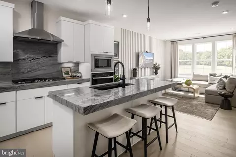 Kitchen - 22103 Midmoore Dr, Ashburn, VA 20148 photo 1 of 2