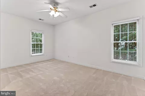 Bedroom - 43785 Timberbrooke Pl, Ashburn, VA 20147 photo 3 of 5