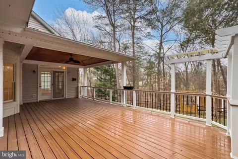 Exterior - 43785 Timberbrooke Pl, Ashburn, VA 20147 photo 3 of 6