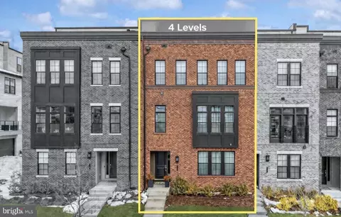 43416 Grandmoore St, Ashburn, VA 20148