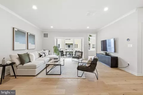 Other - 43182 Mongold Sq, Ashburn, VA 20148 photo 5 of 16