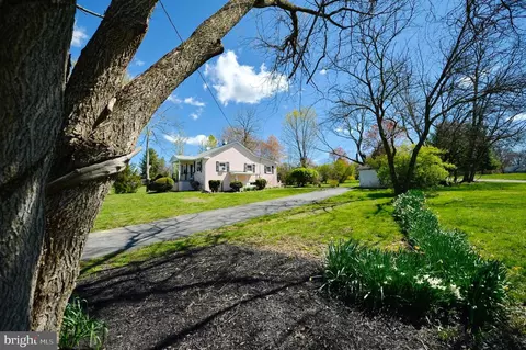22282 St Louis Rd, Middleburg, VA 20117
