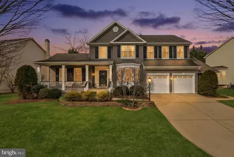 Exterior - 20807 Fenwick Dr, Ashburn, VA 20147 photo 1 of 23