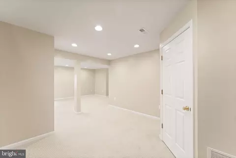 Other - 20807 Fenwick Dr, Ashburn, VA 20147 photo 21 of 31