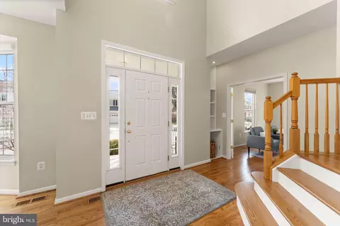 Entry Way - 20807 Fenwick Dr, Ashburn, VA 20147 photo 2 of 4