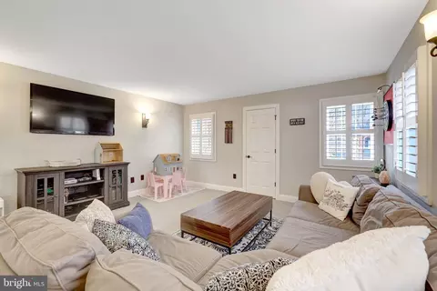 Other - 24154 Corktree Ln, Aldie, VA 20105 photo 14 of 22