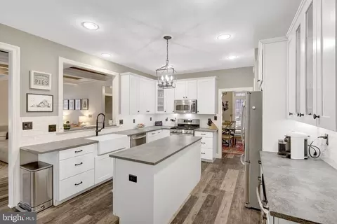 Kitchen - 24154 Corktree Ln, Aldie, VA 20105 photo 1 of 7