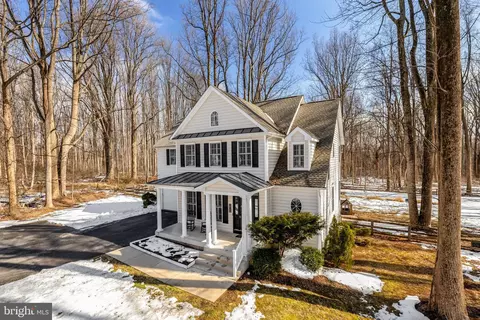 24154 Corktree Ln, Aldie, VA 20105
