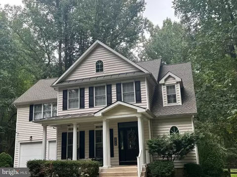 Exterior - 24154 Corktree Ln, Aldie, VA 20105 photo 14 of 23