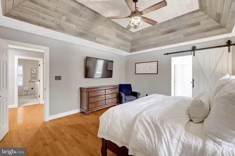 Bedroom - 24154 Corktree Ln, Aldie, VA 20105 photo 3 of 6