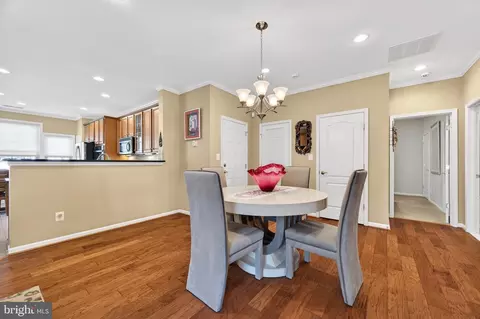 Dining - 44345 Sunset Maple Dr, Ashburn, VA 20147 photo 2 of 4