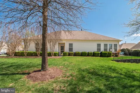 Exterior - 44345 Sunset Maple Dr, Ashburn, VA 20147 photo 3 of 7