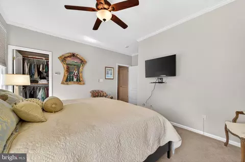 Bedroom - 44345 Sunset Maple Dr, Ashburn, VA 20147 photo 3 of 6