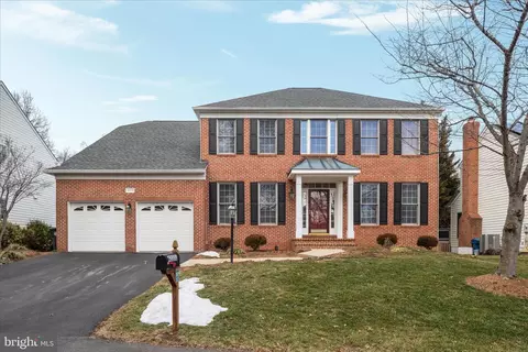 43331 Ritter Ln, South Riding, VA 20152