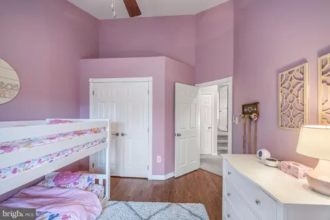 20627 Glenmere Sq, Sterling, VA 20165 photo 35