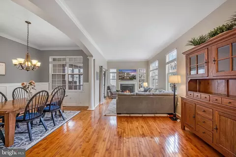 20627 Glenmere Sq, Sterling, VA 20165 photo 22