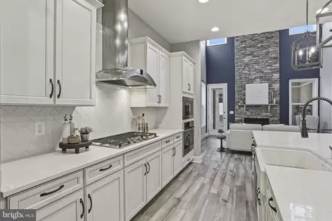 Entry Way - 23626 Jayadev Ter, Ashburn, VA 20148 photo 5 of 19