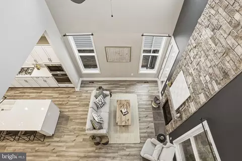 Entry Way - 23626 Jayadev Ter, Ashburn, VA 20148 photo 15 of 19