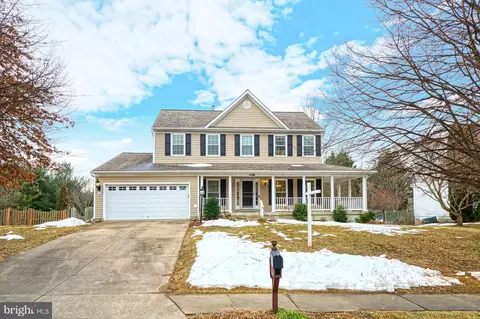 628 Wintergreen Dr, Purcellville, VA 20132