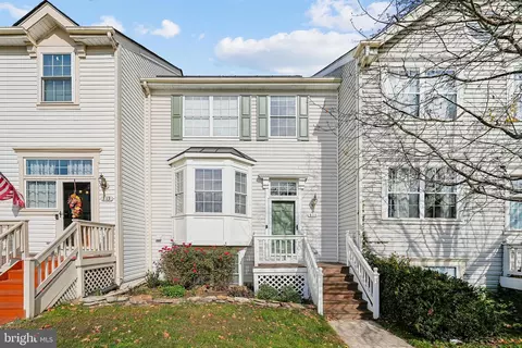 311 Mcdaniel Dr, Purcellville, VA 20132