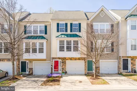 23097 Fontwell Sq, Sterling, VA 20166