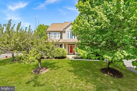 43294 Rachelle Ann Ct, Ashburn, VA 20147