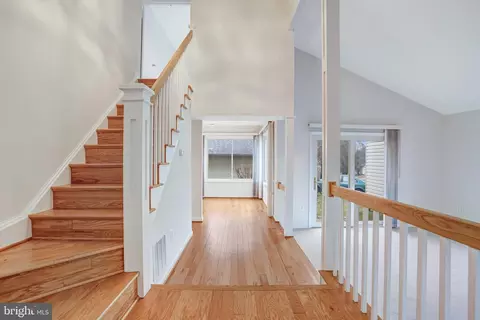 Entry Way - 9 Wrightwood Pl, Sterling, VA 20164 photo 1 of 1
