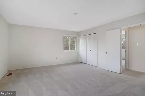 Bedroom - 9 Wrightwood Pl, Sterling, VA 20164 photo 2 of 7