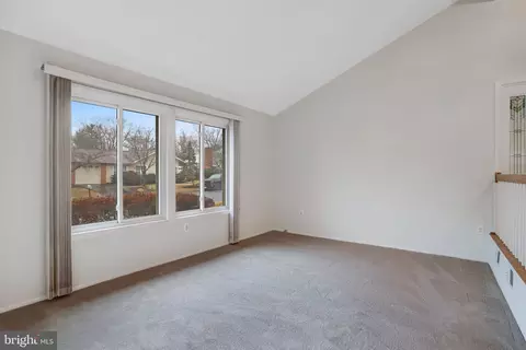 Living - 9 Wrightwood Pl, Sterling, VA 20164 photo 1 of 6