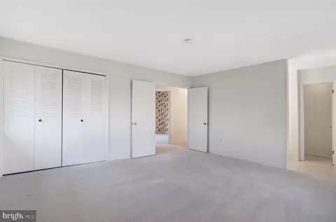 Bedroom - 9 Wrightwood Pl, Sterling, VA 20164 photo 3 of 7