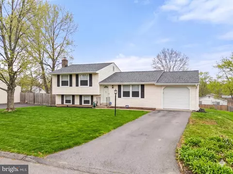 138 N Ithaca Ct N #0, Sterling, VA 20164