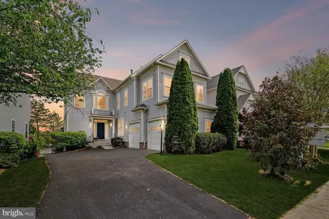 21426 Overland Park Dr, Ashburn, VA 20147