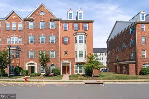 21643 Romans Dr, Ashburn, VA 20147