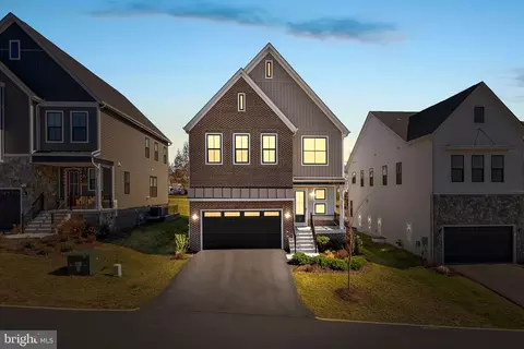 Exterior - 21340 Rainier Ln, Broadlands, VA 20148 photo 1 of 7