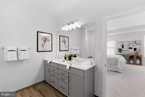 Entry Way - 21340 Rainier Ln, Broadlands, VA 20148 photo 9 of 10