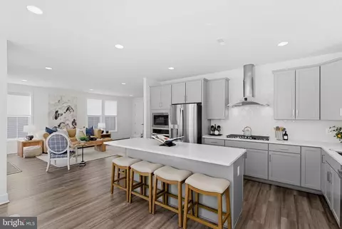 Kitchen - 21340 Rainier Ln, Broadlands, VA 20148 photo 3 of 3