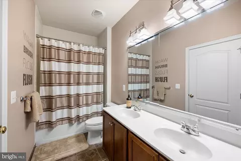 Bath - 20141 Black Diamond Pl, Ashburn, VA 20147 photo 8 of 9